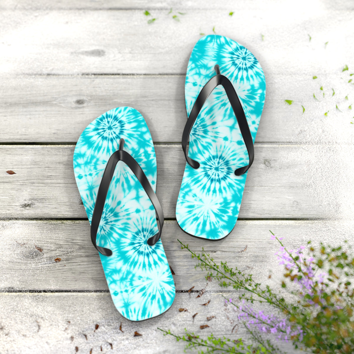 Cyan Blue Tie Dye Spiral Beach Flip Flops — Ocean Wave Summer Sandals
