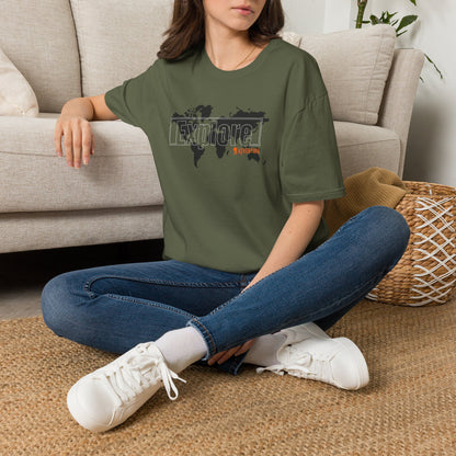 Explore World Map Adventure Graphic Tee: Urban Street Style & Travel T-Shirt