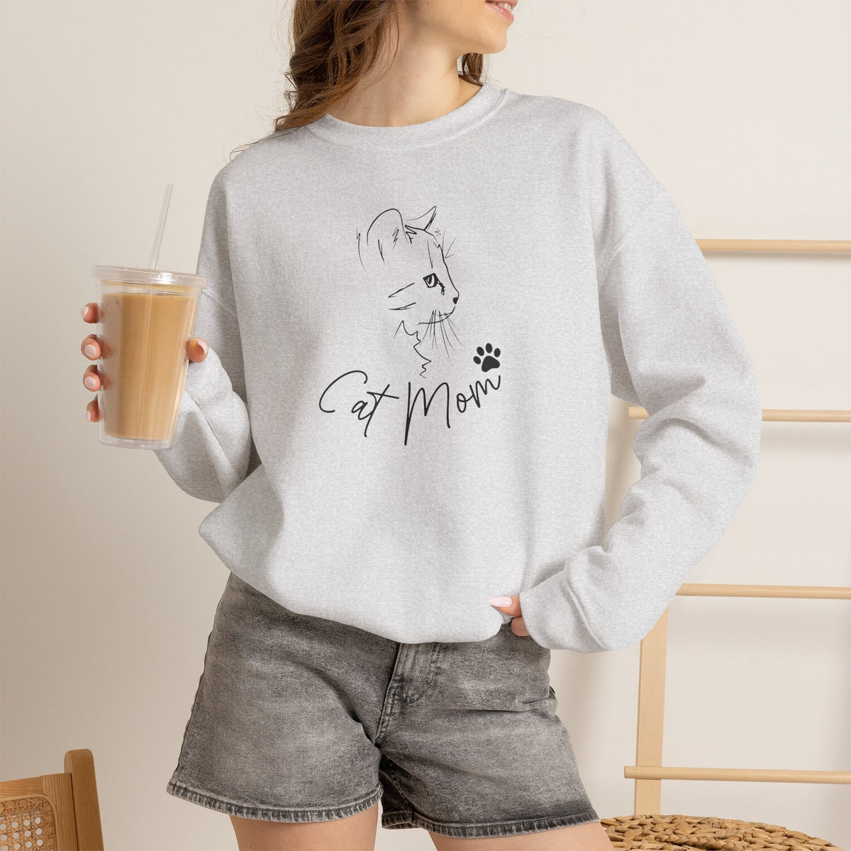 Cat Mom Line Art Minimalist Graphic Sweatshirt | Cute Feline Lover Pullover